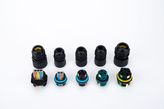 Draadkabelconnector 32A 250VAC IP68 waterdicht 2wegconnector 6-12mm DIA