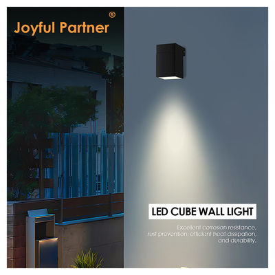 Buiten-Innen Muur Led Light Vierkante 8W DC 24v Warm White SMD LED Casting Aluminium Housing Multifunctional Beam Angle