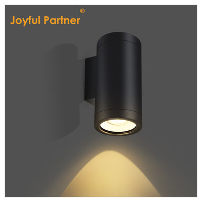 Op en neer buitenwand gemonteerd geëxtrudeerde aluminiumlegering 3000-6000K 18W 24W buitenwandlamp Cob LED Zwart Housing kleur